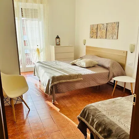 Giulia - Palazzo Milano Appartamento Diano Marina