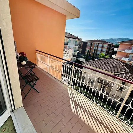 Lägenhet Giulia - Palazzo Milano *