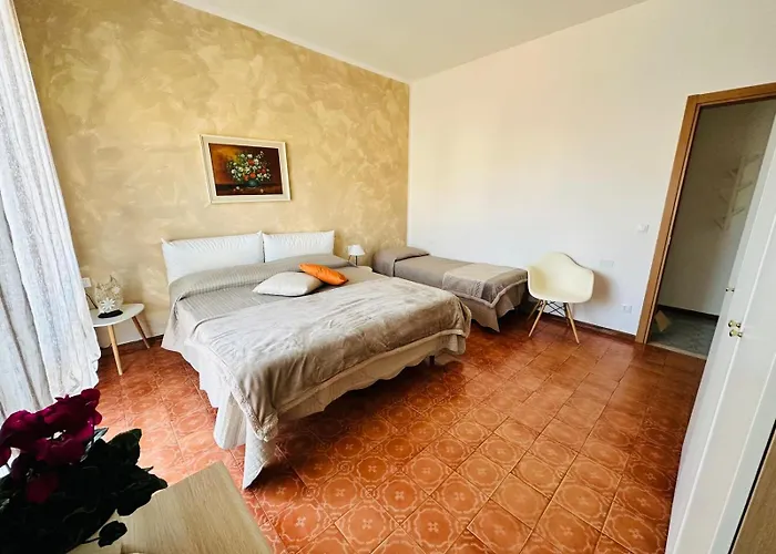 Giulia - Palazzo Milano Apartamento *